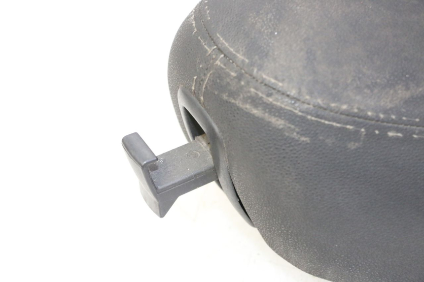 photo de ZITSEL PIAGGIO LXV 4T 50 (2009 - 2013) - Staat van het oppervlak