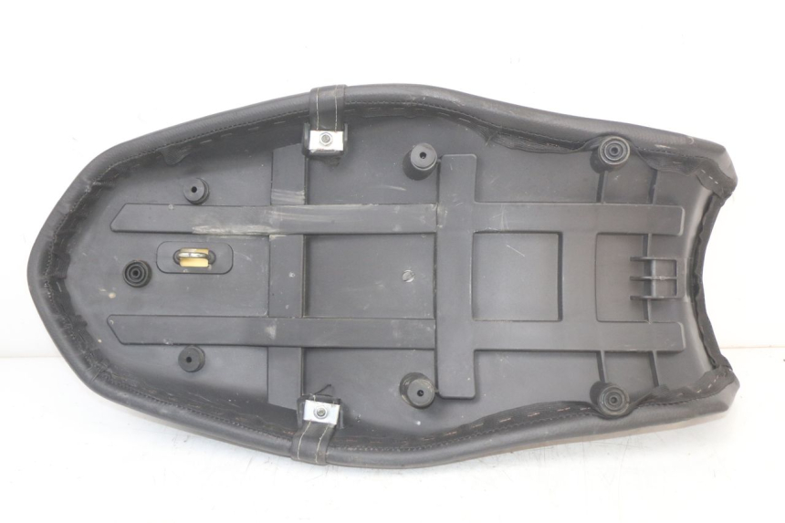 photo de ZITSEL MASAI SCRAMBLER SPORT 125 (2021 - 2025) - Bevestigingspunten