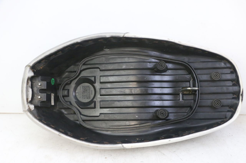 photo de ZITSEL MBK BOOSTER SPIRIT NAKED 50 (2004 - 2017) - Kenmerkende details