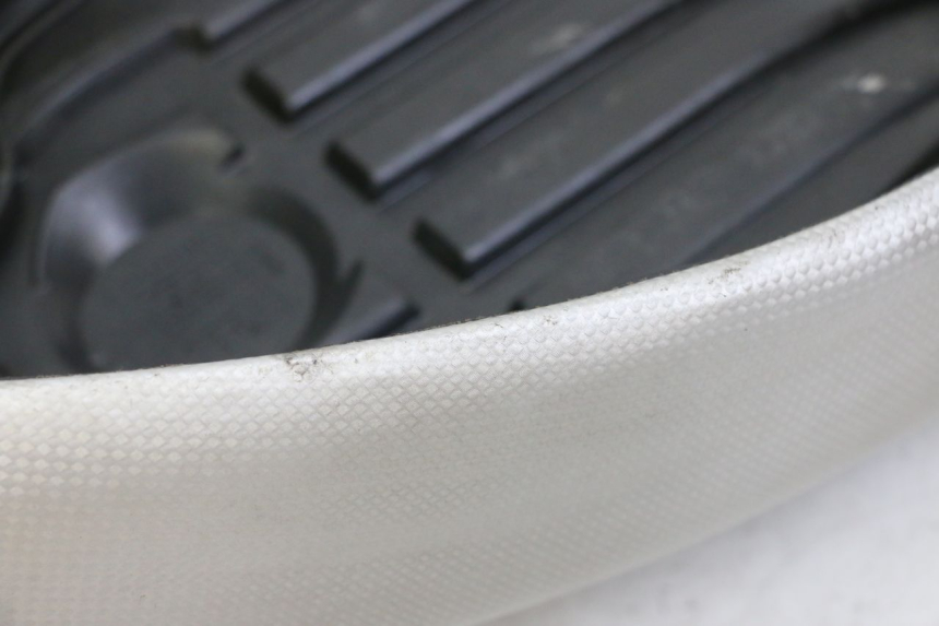 photo de ZITSEL MBK BOOSTER SPIRIT NAKED 50 (2004 - 2017) - Zoom op gebruiksstaat