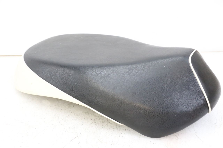 photo de ZITSEL SYM MIO 50 (2011 - 2017) - Markeringen en referenties