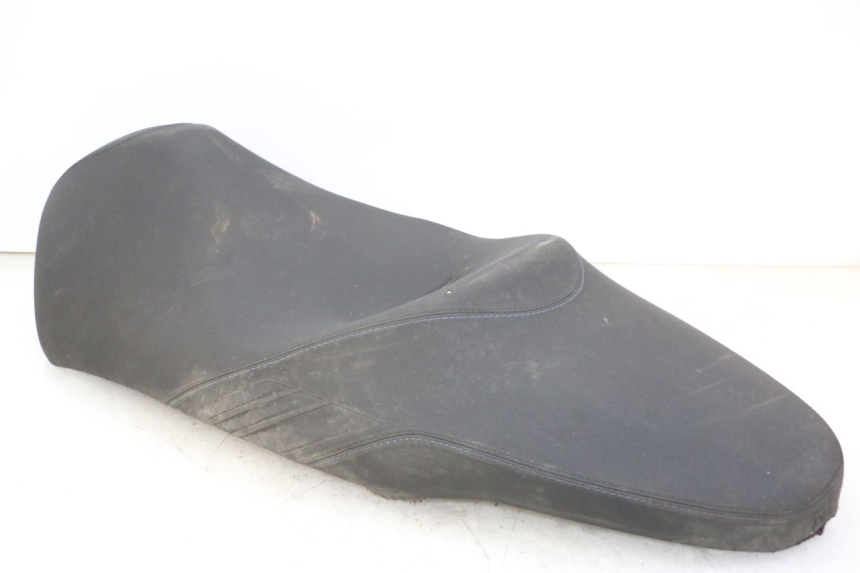 photo de ZITJE PIAGGIO MP3 HPE 310 (2024 - 2025) - Focus op structuur