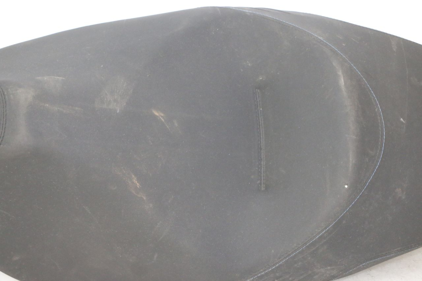 photo de ZITJE PIAGGIO MP3 HPE 310 (2024 - 2025) - Detail van het onderdeel