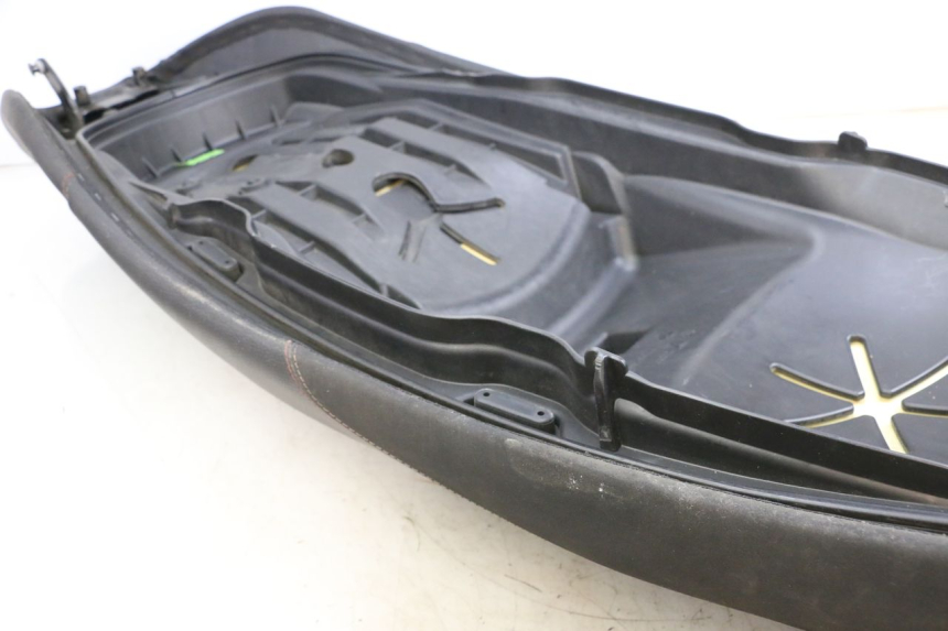 photo de ZITSEL PIAGGIO MP3 HPE 350 (2018 - 2020) - Technische close-up