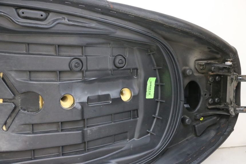 photo de ZITSEL PIAGGIO MP3 HPE 350 (2018 - 2020) - Gecontroleerd onderdeel