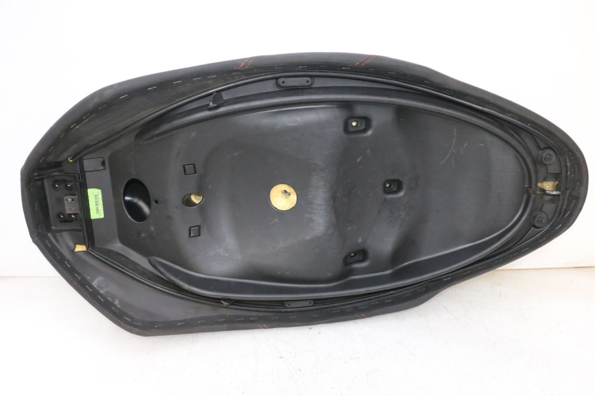 photo de ZITSEL PIAGGIO MP3 HPE 300 (2019 - 2026) - Kenmerkende details