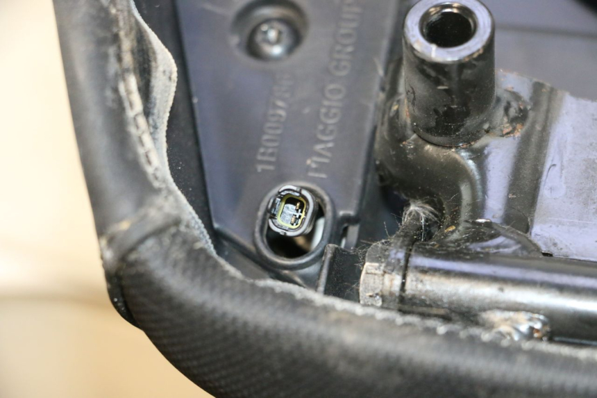 photo de ZIT PIAGGIO MP3 HPE 530 (2022 - 2026) - Detail van het onderdeel