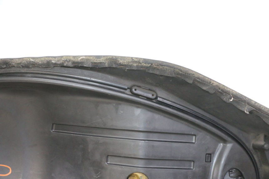 photo de ZITSEL PIAGGIO MP3 LT 400 (2007 - 2012) - Zoom op kwaliteit