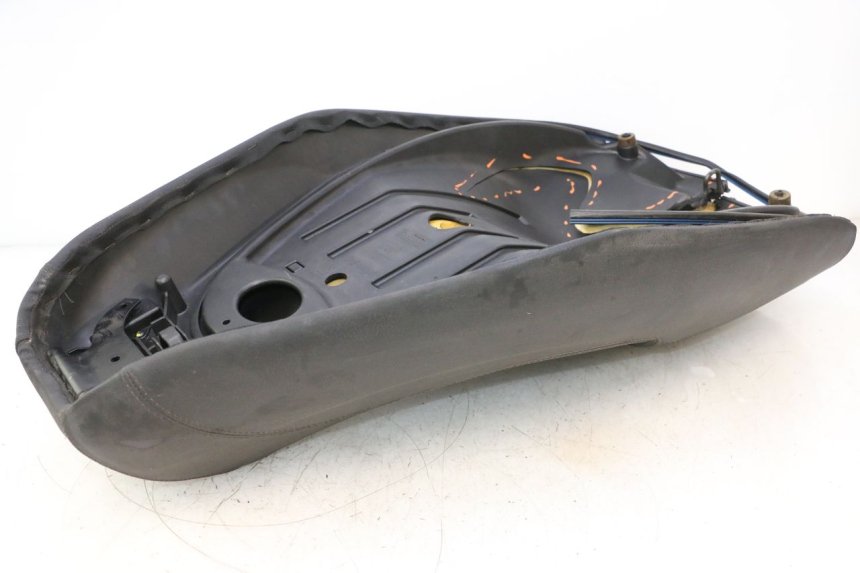 photo de ZITSEL PIAGGIO MP3 LT 400 (2007 - 2012) - Zoom op componenten
