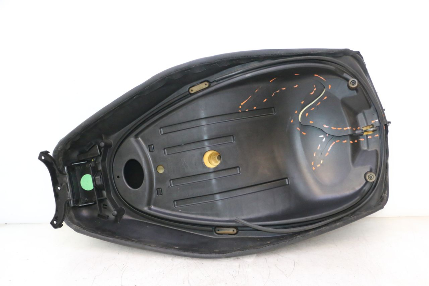 photo de ZITSEL PIAGGIO MP3 LT 400 (2007 - 2012) - Technische close-up