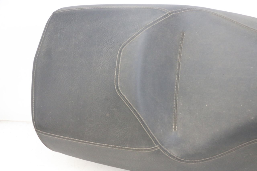 photo de ZITSEL PIAGGIO MP3 RL 250 (2006 - 2010) - Focus op structuur