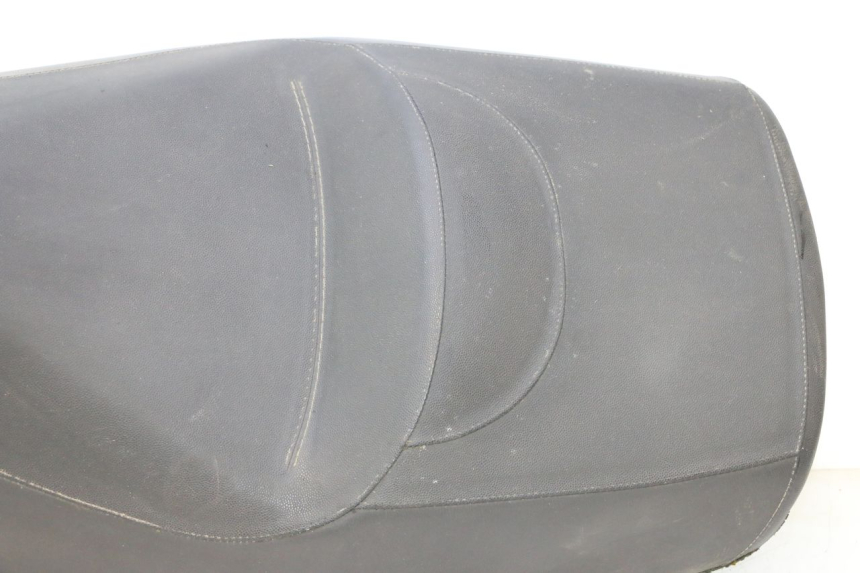 photo de ZITSEL PIAGGIO MP3 125 (2006 - 2014) - Zoom op gebruiksstaat
