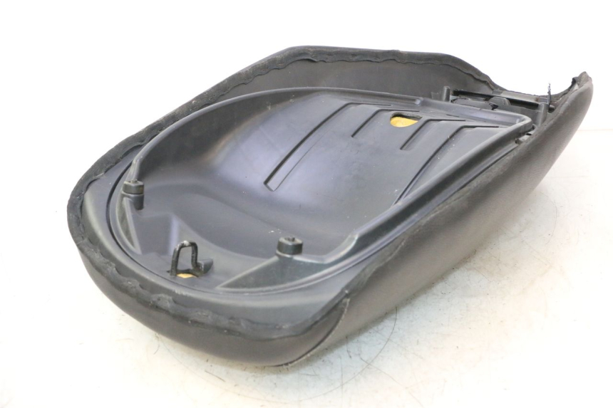 photo de ZITSEL PIAGGIO MP3 125 (2006 - 2014) - Staat van het oppervlak