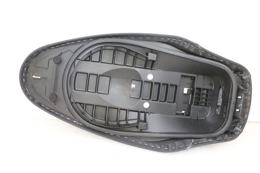 photo de ZITSEL YAMAHA NEO'S CORE 1 (2022 - 2026) - Markeringen en referenties