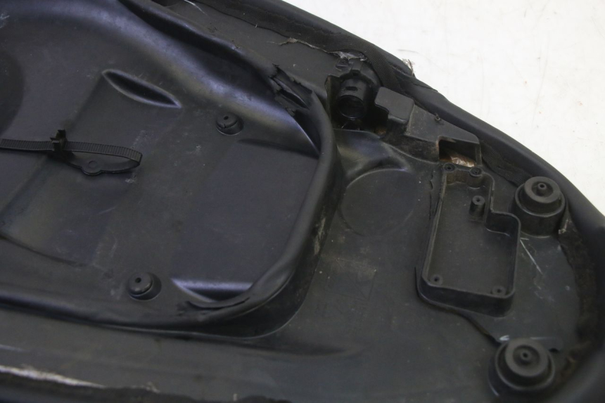 photo de ZITSEL PIAGGIO NEW TYPHOON 50 (2010 - 2017) - Zoom op componenten