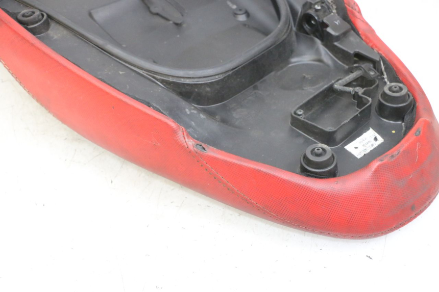 photo de ZITSEL PIAGGIO NEW TYPHOON 50 (2018 - 2021) - Focus op structuur