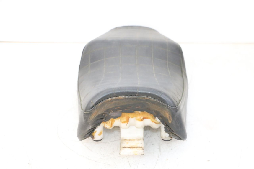 photo de ZITSEL HONDA NSR R 125 (1994 - 2003) - Zoom op componenten