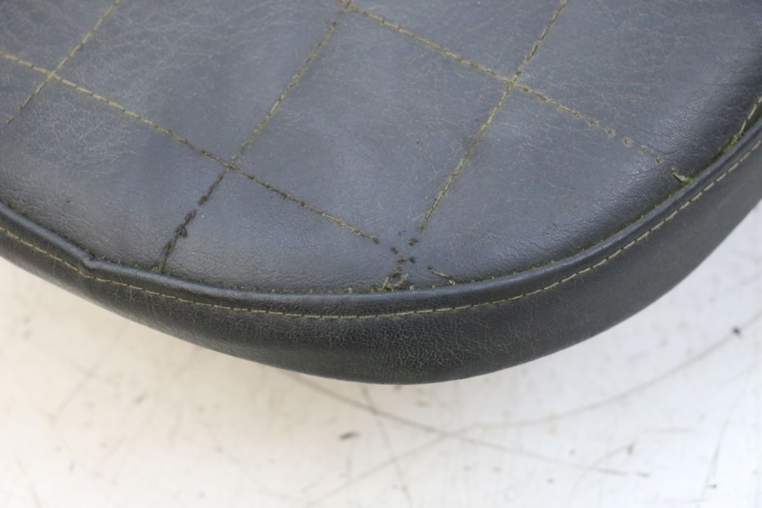 photo de ZITSEL HONDA NSR R 125 (1994 - 2003) - Zoom op gebruiksstaat