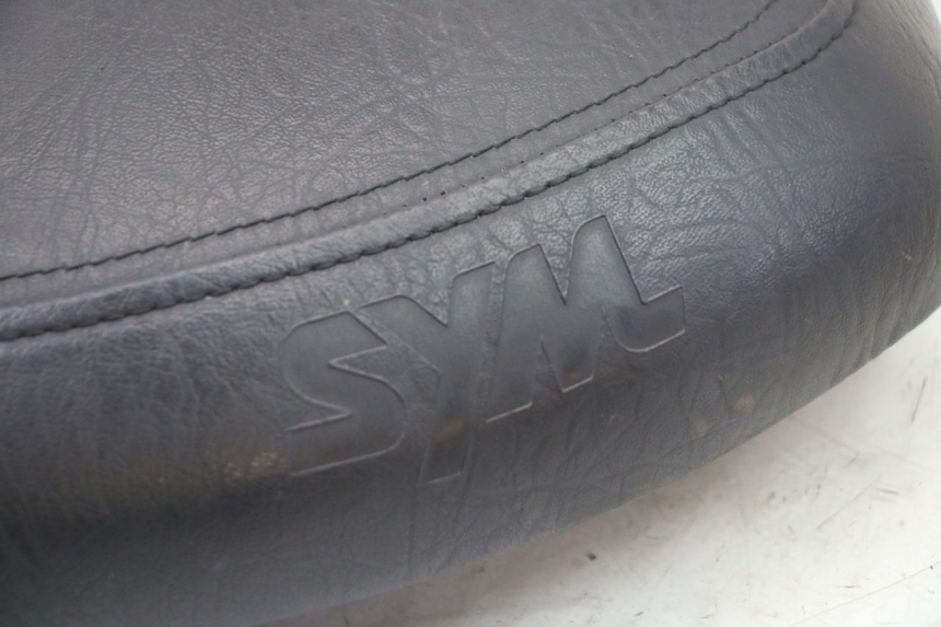 photo de ZITSEL SYM ORBIT III 3 4T 50 (2021 - 2025) - Bevestigingspunten