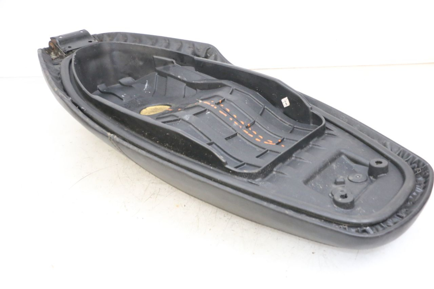 photo de ZITSEL SYM ORBIT III 3 4T 50 (2018 - 2021) - Zoom op gebruiksstaat