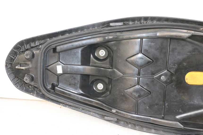 photo de ZITSEL HONDA PCX (JF28) 125 (2009 - 2011) - Zoom op componenten