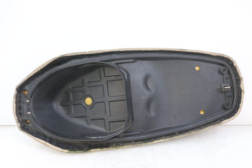 photo de ZITSEL PEUGEOT BELVILLE 125 (2017 - 2021) - Bevestigingspunten