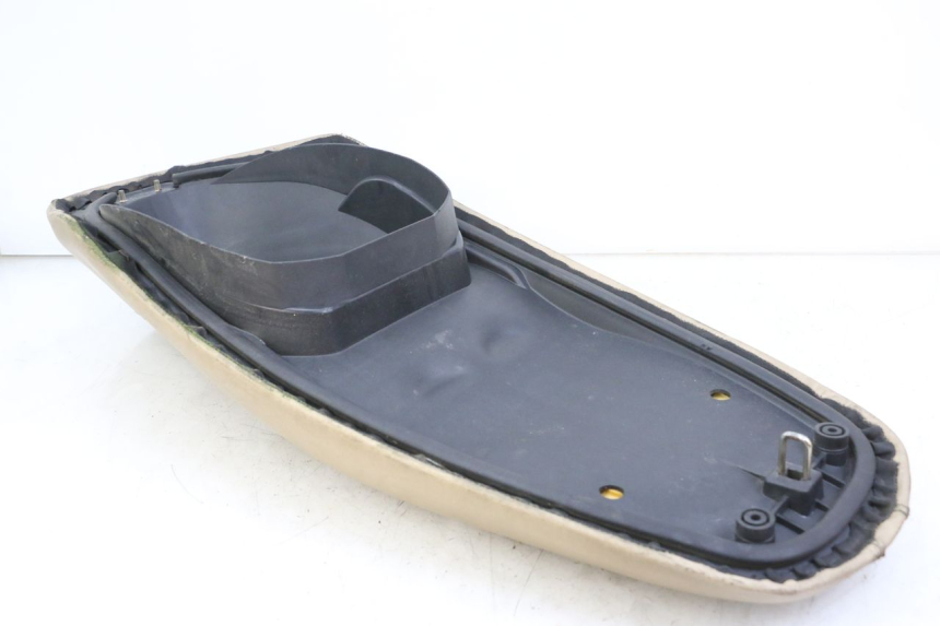 photo de ZITSEL PEUGEOT BELVILLE 125 (2017 - 2021) - Staat van het oppervlak