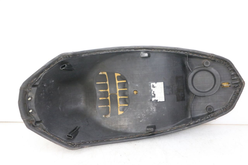 photo de ZITSEL PEUGEOT KISBEE 2T 50 (2010 - 2017) - Alternatieve hoek