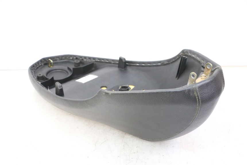 photo de ZITSEL PEUGEOT KISBEE 4T 50 (2018 - 2022) - Markeringen en referenties