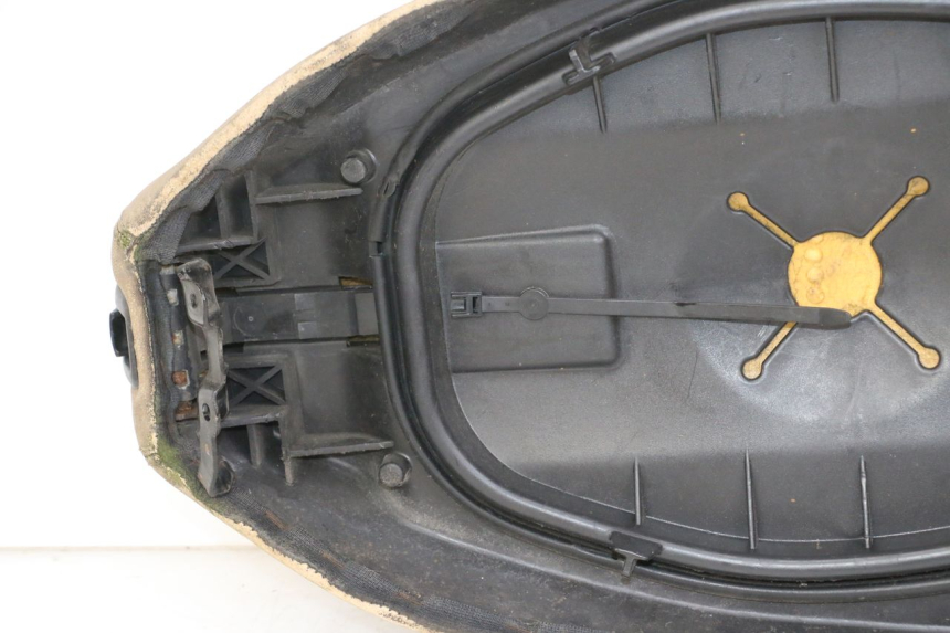 photo de ZITSEL PIAGGIO VESPA LX 150 (2005 - 2013) - Bevestigingspunten