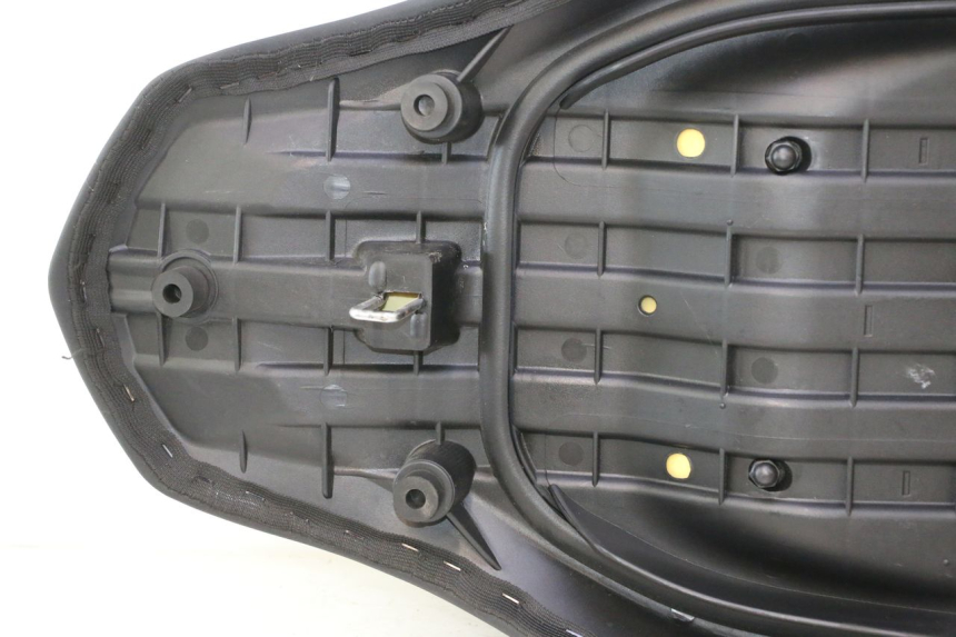 photo de ZIT JM MOTORS R-MAX TECH 50 (2024 - 2026) - Zoom op componenten
