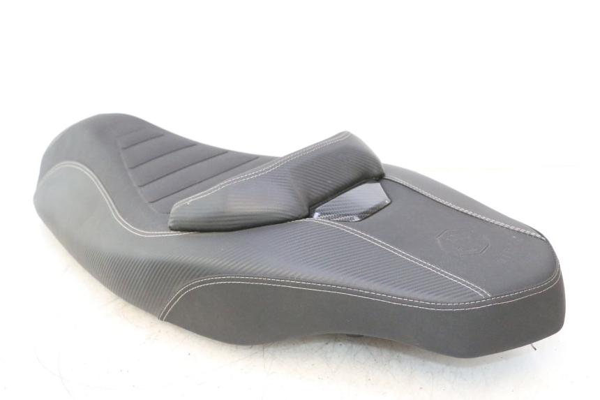 photo de ZIT JM MOTORS R-MAX TECH 50 (2024 - 2026) - Bevestigingspunten