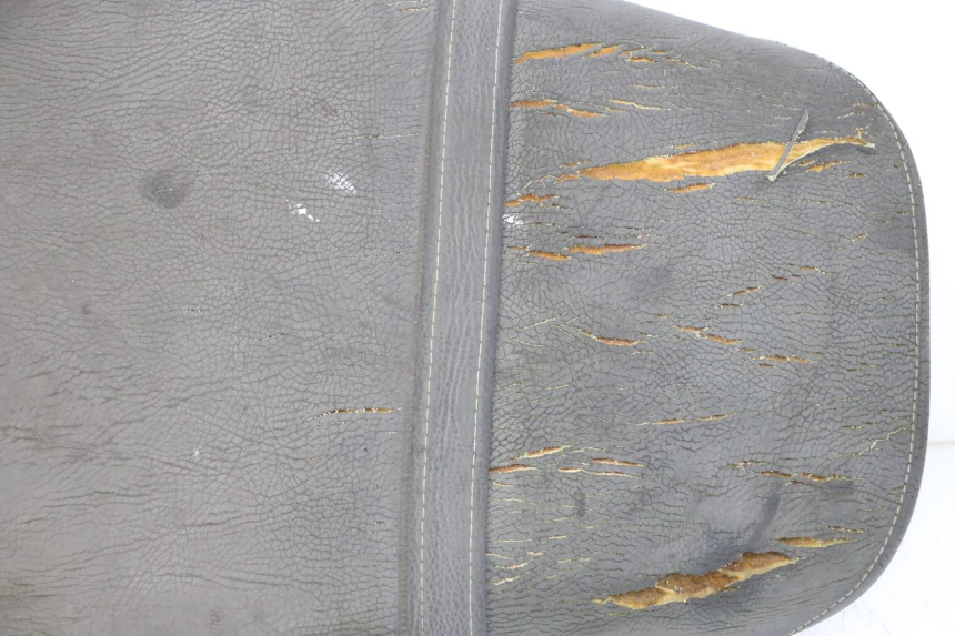 photo de ZITSEL GILERA RUNNER LC 50 (1997 - 1998) - Zoom op gebruiksstaat