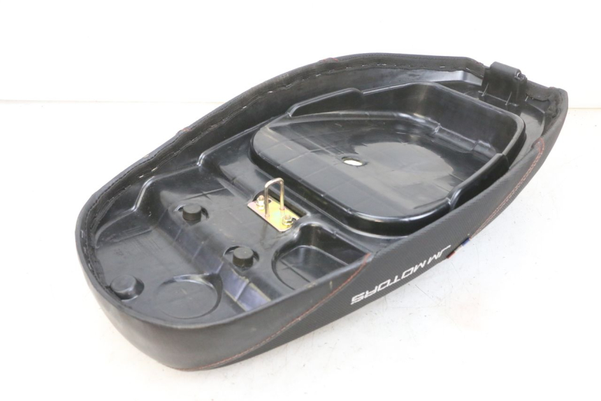 photo de ZITSEL JM MOTORS SANTANA EVO 50 (2024 - 2026) - Technische close-up