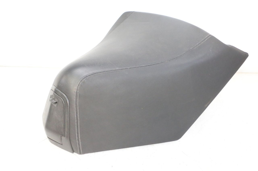 photo de ZITSEL PEUGEOT SATELIS 125 (2013 - 2018) - Kenmerkende details