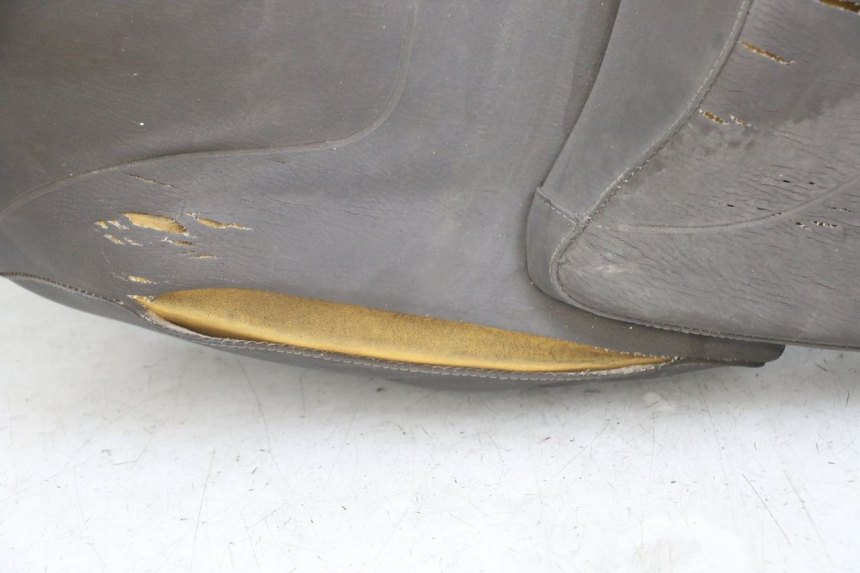 photo de ZITSEL APRILIA SCARABEO GT 125 (1999 - 2007) - Focus op structuur