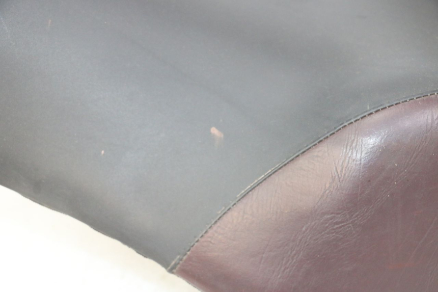 photo de ZITSEL APRILIA SCARABEO GT TOURING 125 (1999 - 2005) - Zoom op componenten