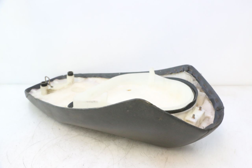 photo de ZITSEL HONDA SCV LEAD 100 (2003 - 2007) - Zoom op gebruiksstaat