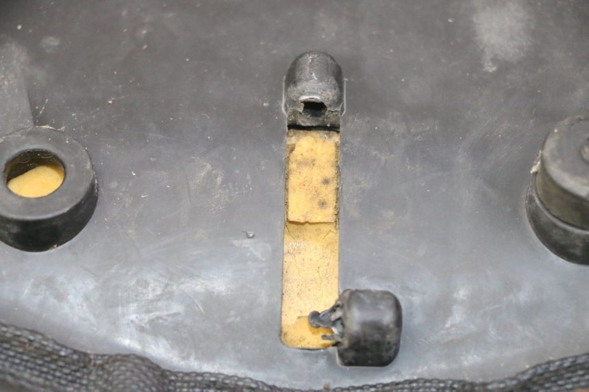 photo de ZITJE PEUGEOT SPEEDFIGHT 3 AIR 50 (2009 - 2015) - Bevestigingspunten