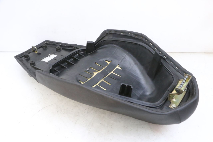 photo de ZITSEL PEUGEOT SPEEDFIGHT 4 4T EFI 50 (2021 - 2025) - Detail van het onderdeel