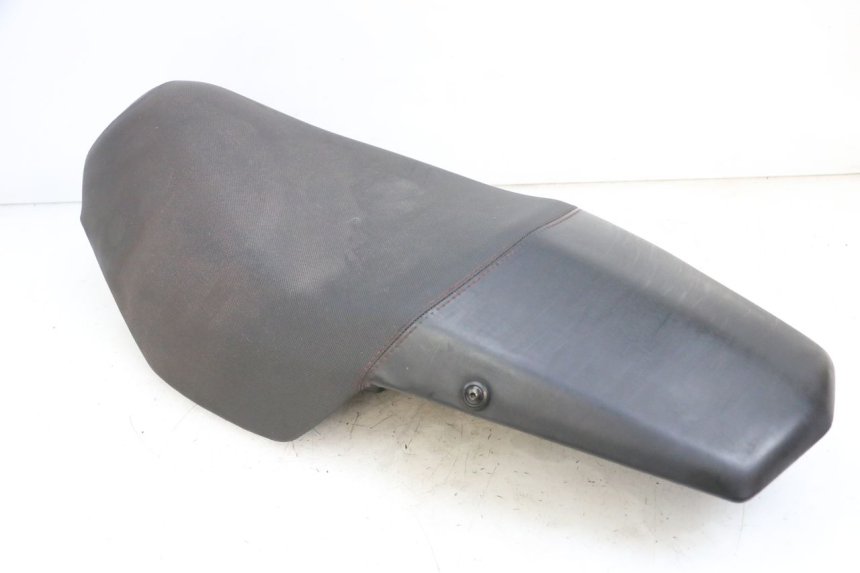 photo de ZITSEL PEUGEOT SPEEDFIGHT 4 4T EFI 50 (2021 - 2025) - Bevestigingspunten