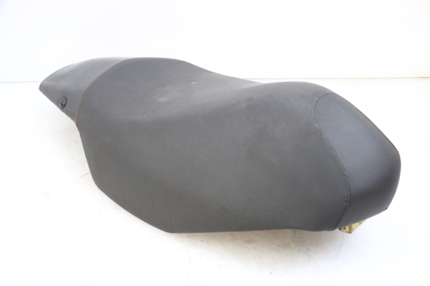 photo de ZITSEL PEUGEOT SPEEDFIGHT 4 4T EFI 50 (2021 - 2025) - Markeringen en referenties