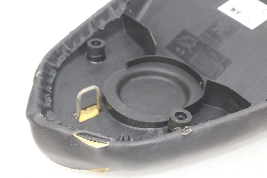 photo de ZITSEL PEUGEOT STREETZONE 4T 50 (2018 - 2023) - Staat van het oppervlak