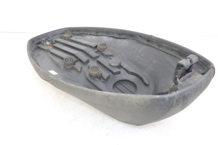 photo de ZITSEL MBK STUNT NAKED 50 (2004 - 2018) - Markeringen en referenties