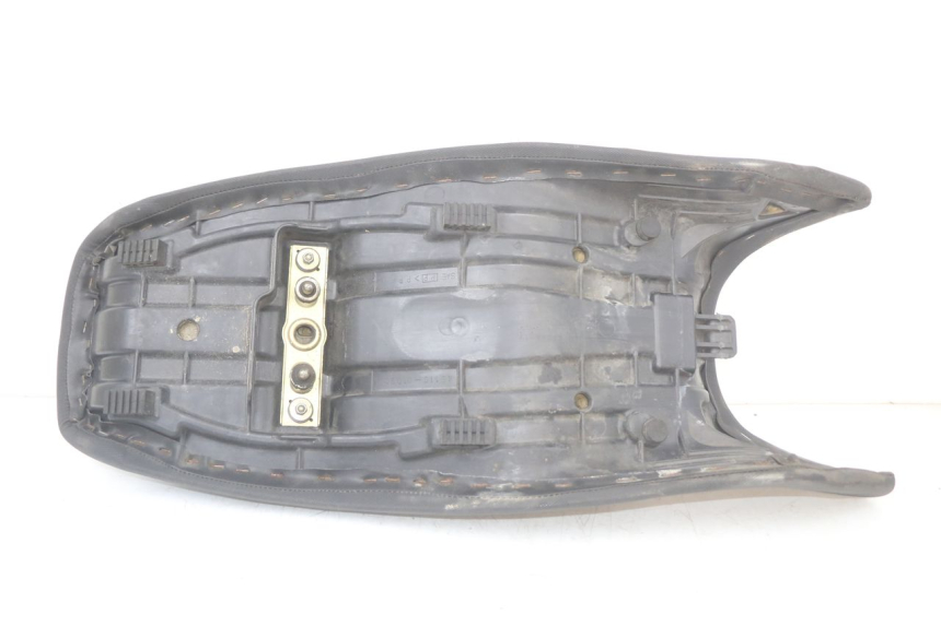 photo de ZITSEL SUZUKI GS F 500 (2004 - 2007) - Staat van het oppervlak