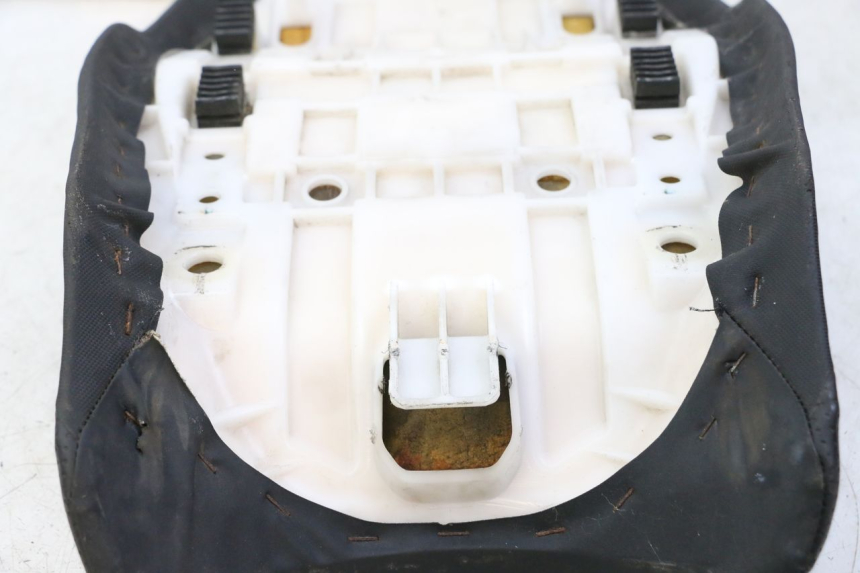 photo de ZITSEL SUZUKI GSF S BANDIT 600 (2000 - 2004) - Andere kijkhoek