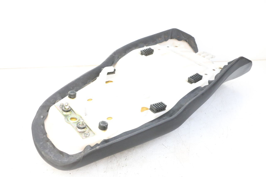 photo de ZITSEL SUZUKI GSF S BANDIT 600 (2000 - 2004) - Bevestigingspunten