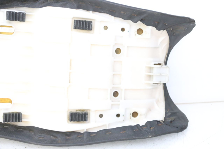 photo de ZITSEL SUZUKI GSF S BANDIT 600 (2000 - 2004) - Staat van het oppervlak