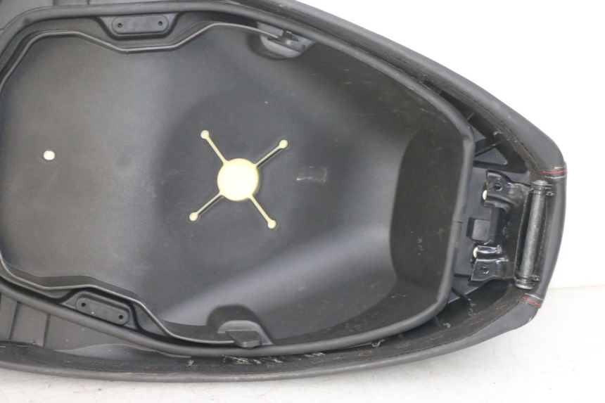 photo de ZITSEL APRILIA SXR 50 (2021 - 2023) - Zoom op kwaliteit