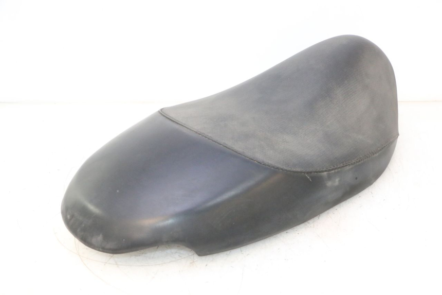 photo de ZIT PEUGEOT TREKKER 50 (1995 - 2004) - Focus op structuur